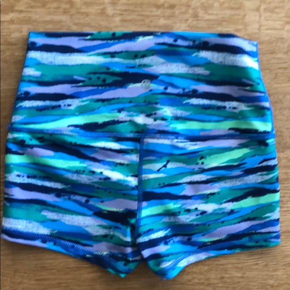 Lululemon Athletic Shorts - Picture 2 of 3
